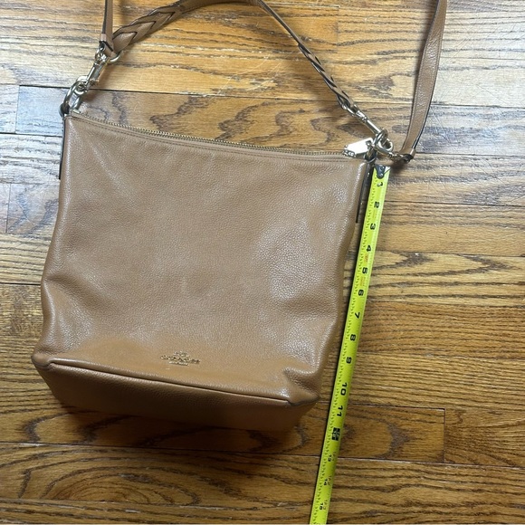 Coach Authentic Pebbled Leather Legacy Hobo Boho Shoulder Bag - Picture 6 of 14